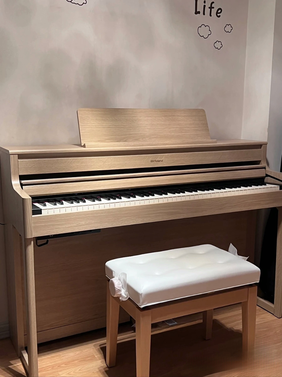 2024 Roland HP 704 HP704 Digital Piano