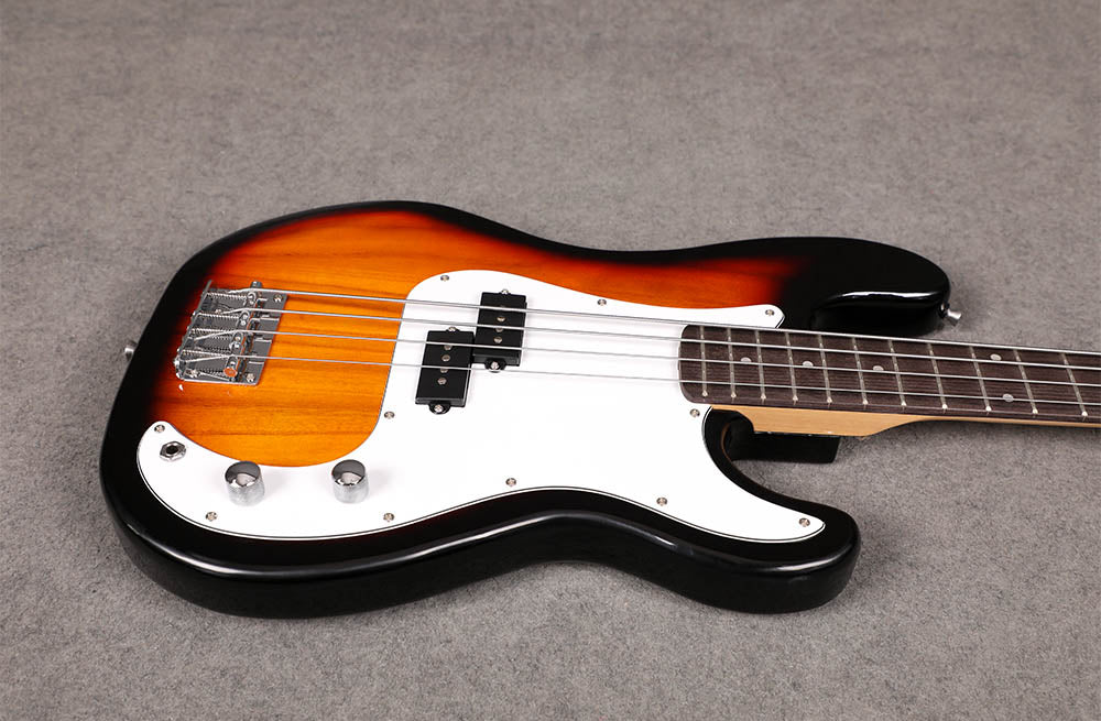 Sqoe PB100 低音結他 香港行貨