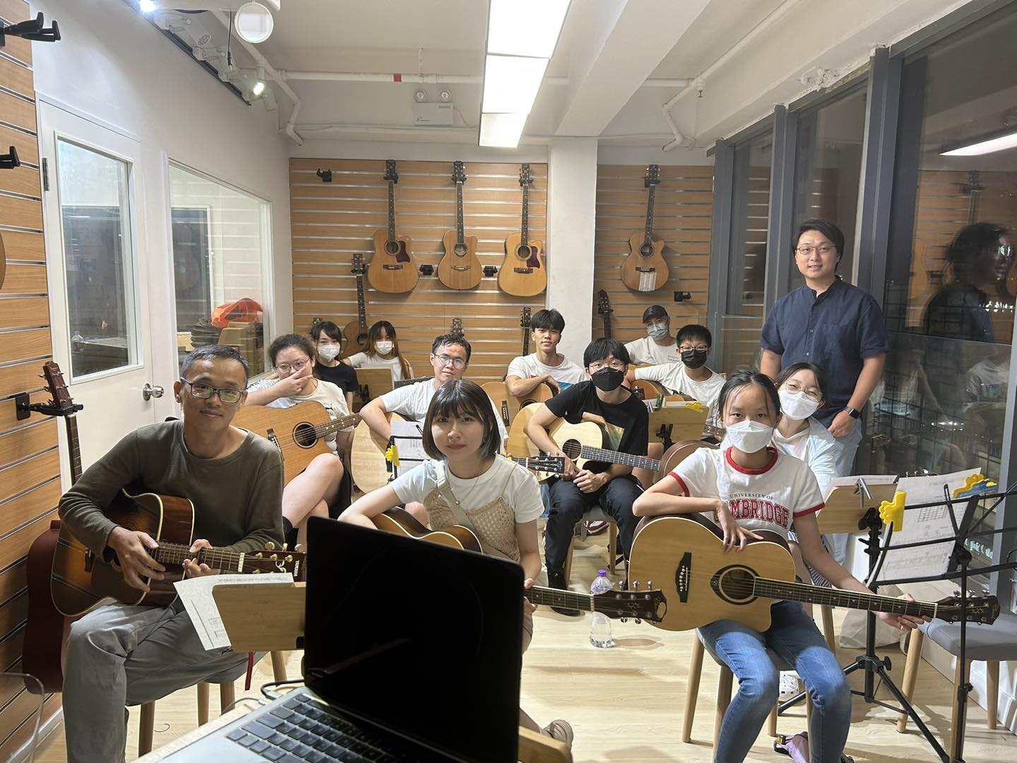 Guitar Lesson, Learning Class Course in HongKong