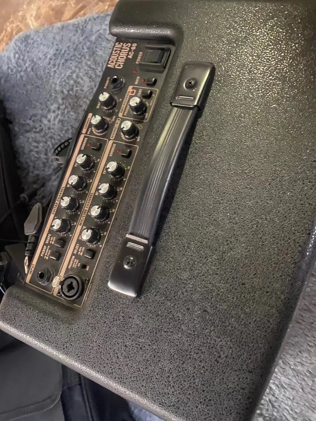 Roland AC-60-RW 空心吉他音箱 玫瑰木色