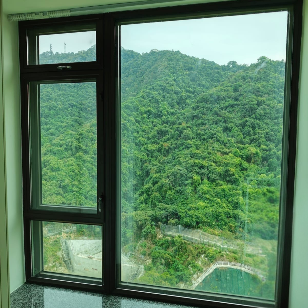 隔音窗 (室內玻璃) 雙層中空,落地鋁窗,香港公司