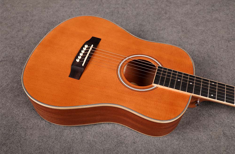 Sqoe 36 inch Solid Top Travelling Guitar 36D