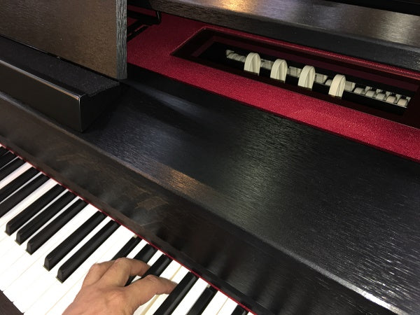 停產 CASIO GP-300 混合型數碼鋼琴