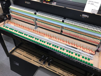 YAMAHA NU1X Hybrid Digital Piano
