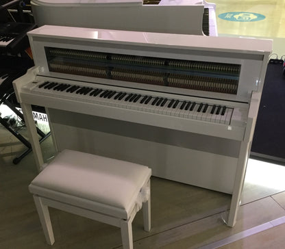 YAMAHA NU1X Hybrid Digital Piano